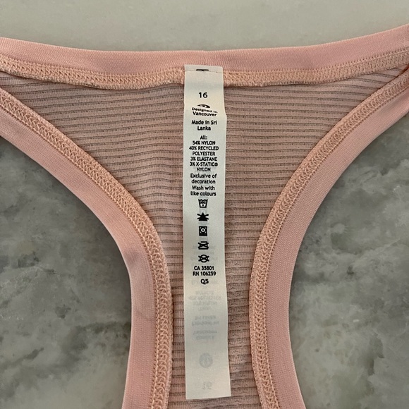 NWT Swiftly Tech Racerback Tank Top 2.0  Race SZ 16 SOLD OUT ONLINE! Pimi - Picture 3 of 4